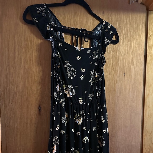 Black Floral Dress by Wild Fable - Picture 3 of 6